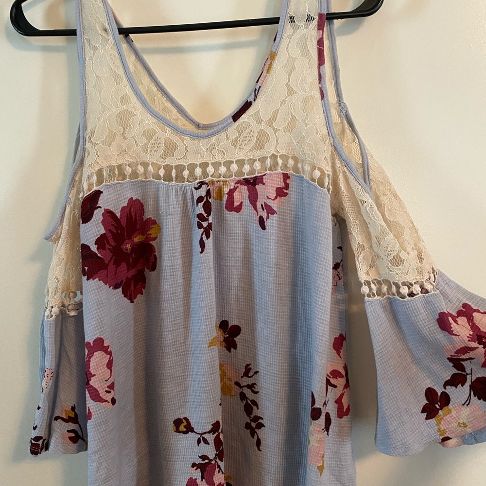 Women’s Daytrip open shoulder top